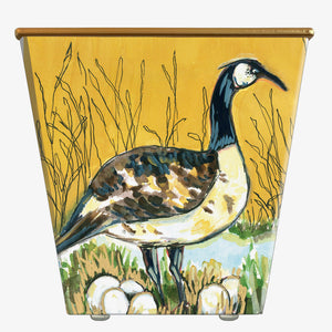 Robin Raymond Geese A Laying Cachepot Candle